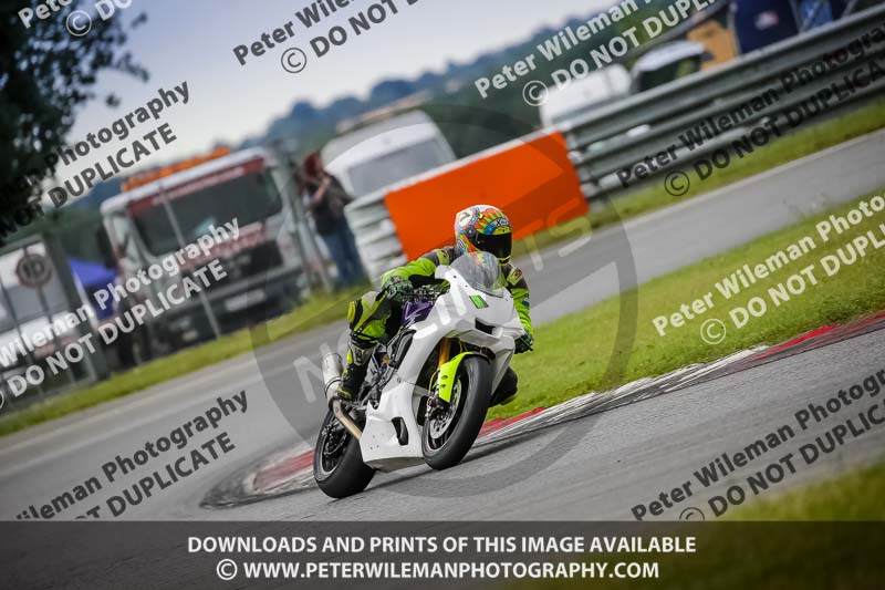 enduro digital images;event digital images;eventdigitalimages;no limits trackdays;peter wileman photography;racing digital images;snetterton;snetterton no limits trackday;snetterton photographs;snetterton trackday photographs;trackday digital images;trackday photos